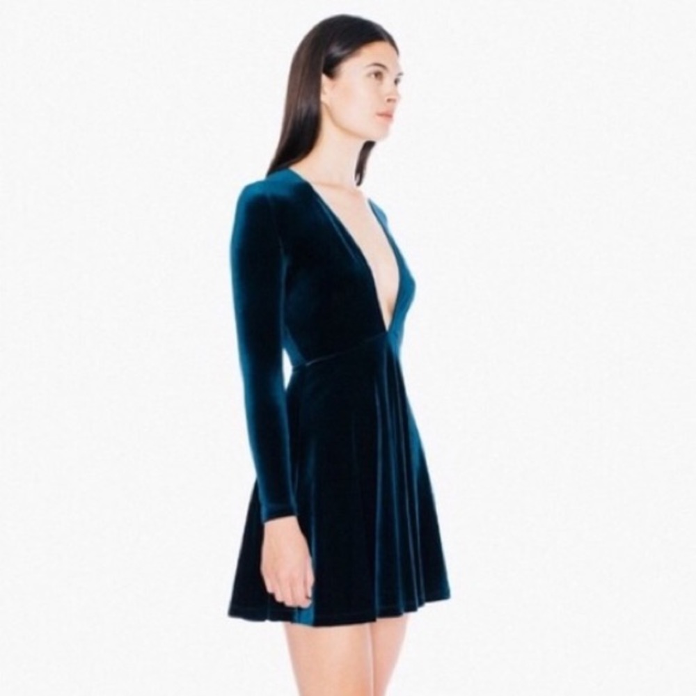 Blue Nile Velvet Long Sleeve Deep V Skater Dress - Picture 3 of 7