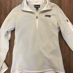 Women's Patagonia 1/4 tan zip pullover