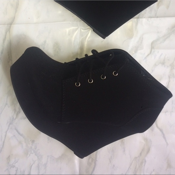 Wedges - Picture 5 of 6