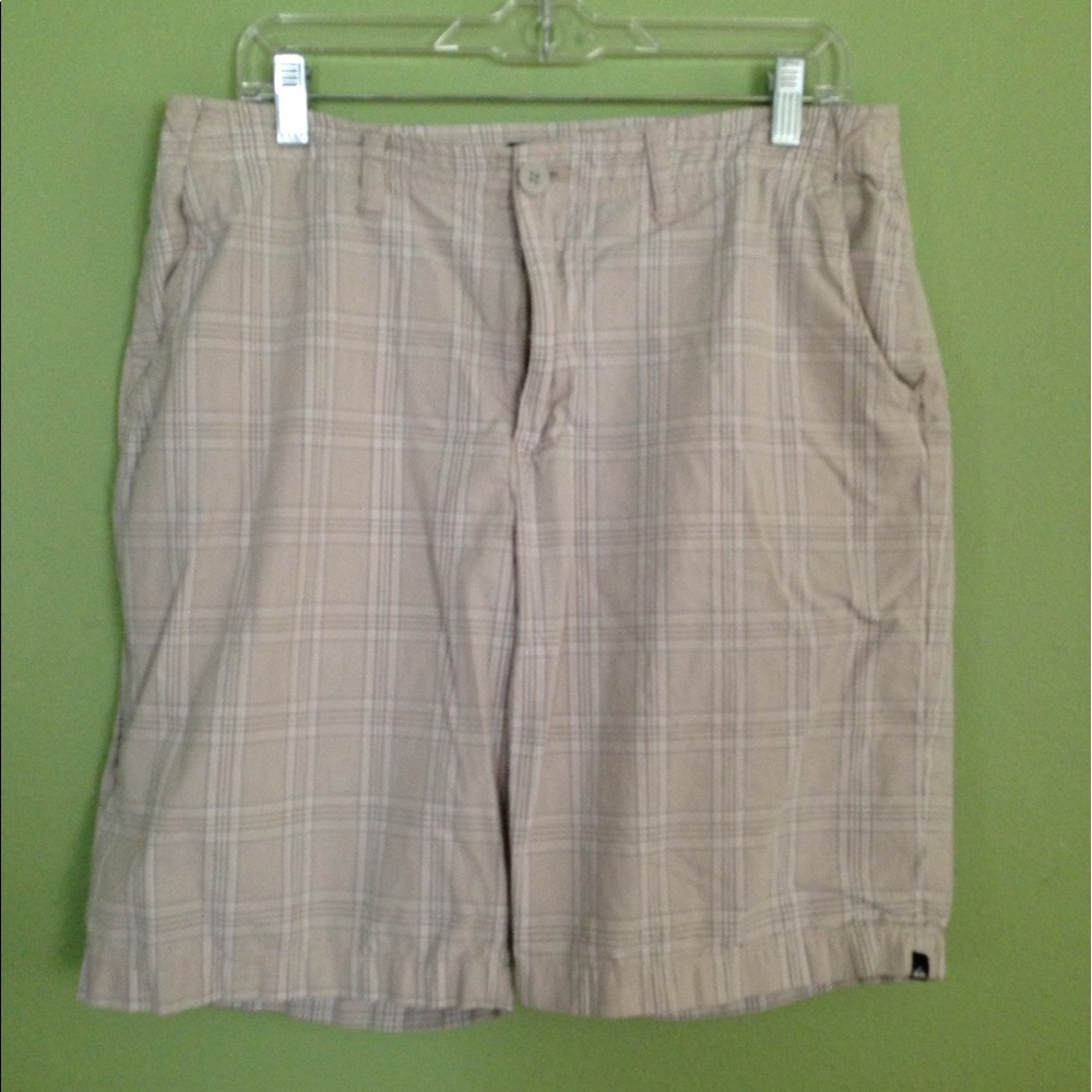 Men's Quicksilver short gray/white size 33