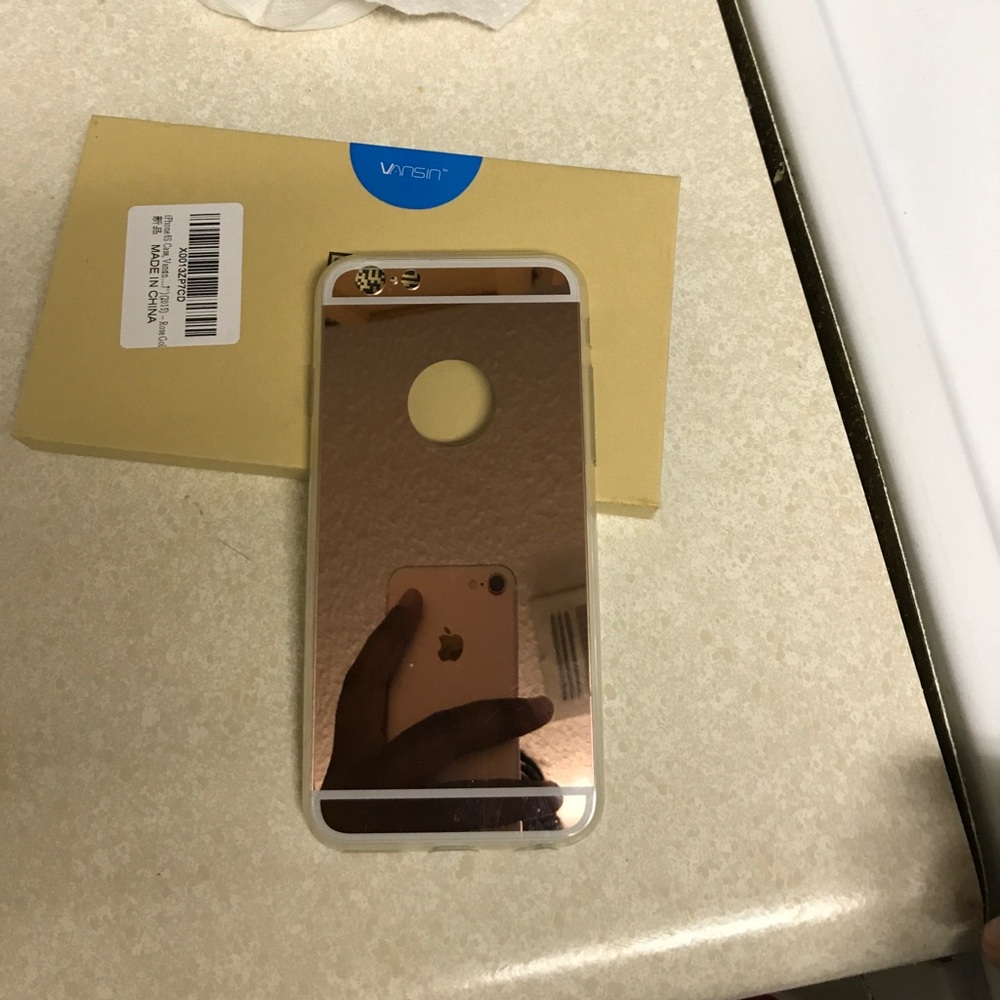 iPhone 6/6s Rose Gold Mirror Case