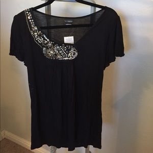 NWT- Buckle Top