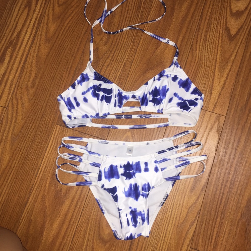 TIE DYE BIKINI