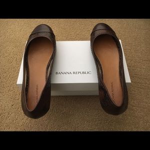Banana Republic Scotty Ballet Flats size 9