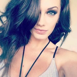 Meet your Posher, Devin