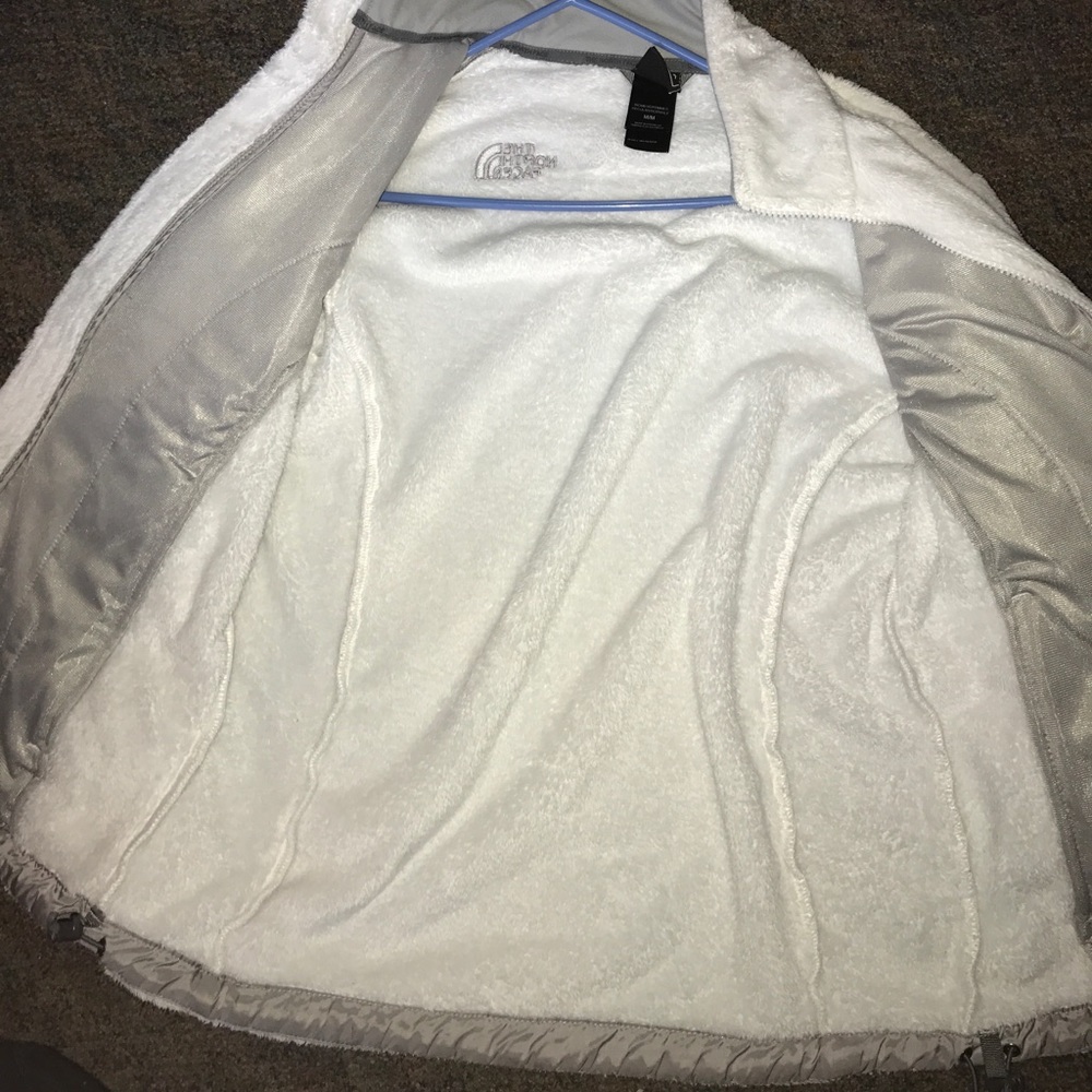North Face Fleece jacket - Picture 2 of 4