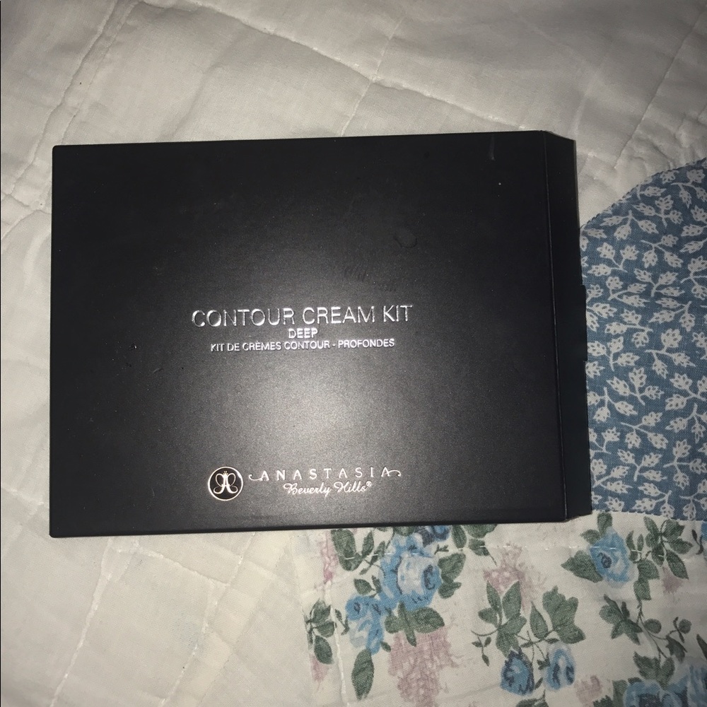 Contour Cream Kit