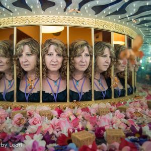 Meet your Posher, Leori