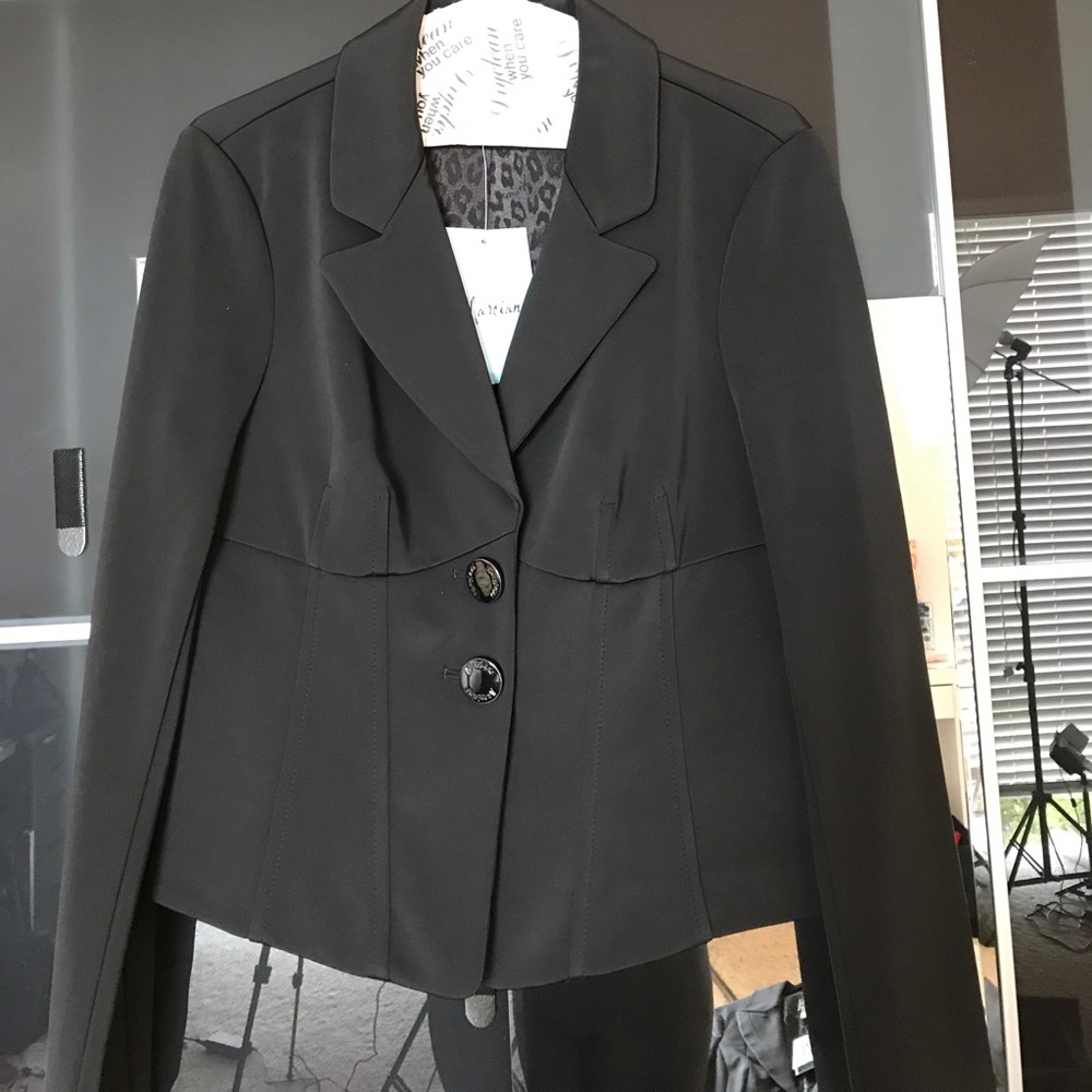 NWT Marciano black blazer