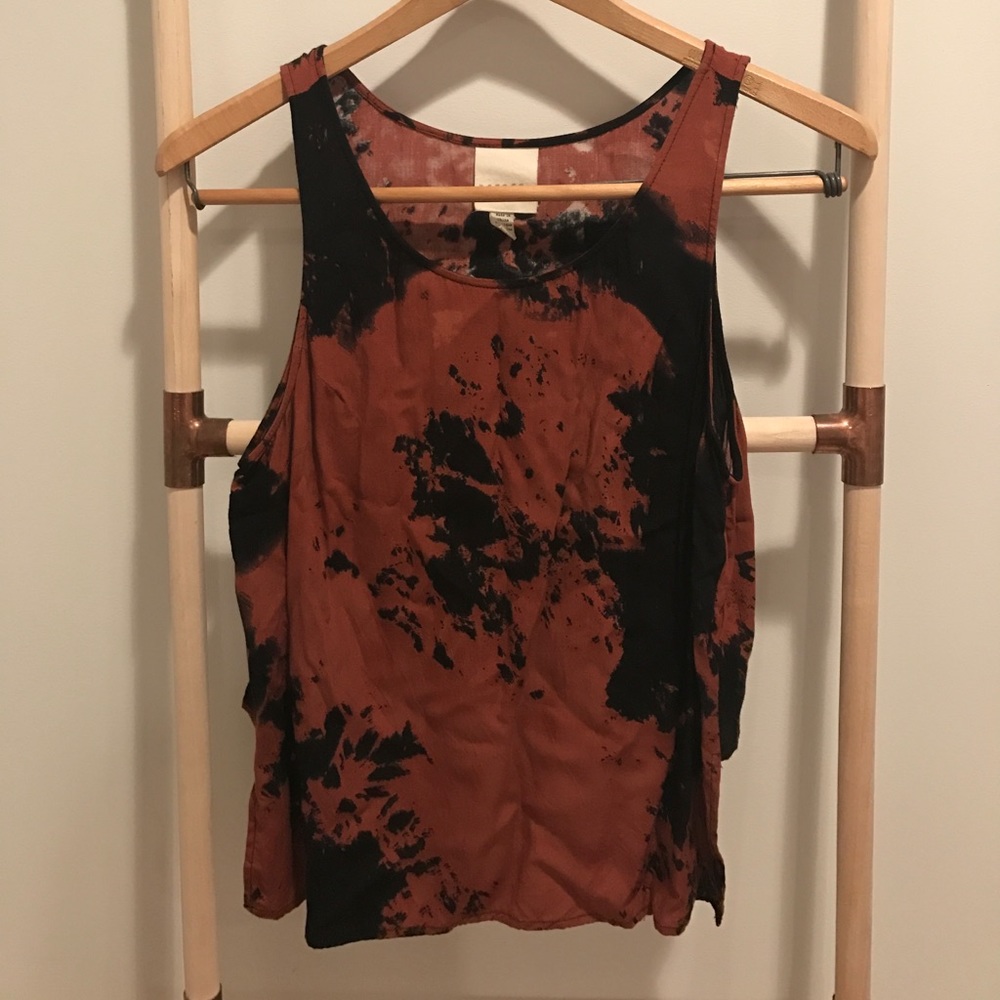 Urban Outfitters - Nom de Plume Tank Top