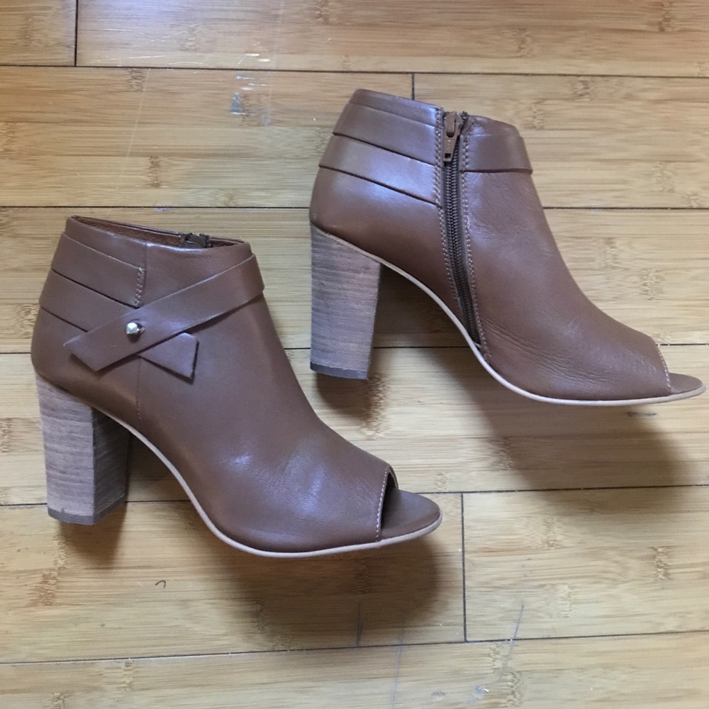 Steve Madden bootie heels