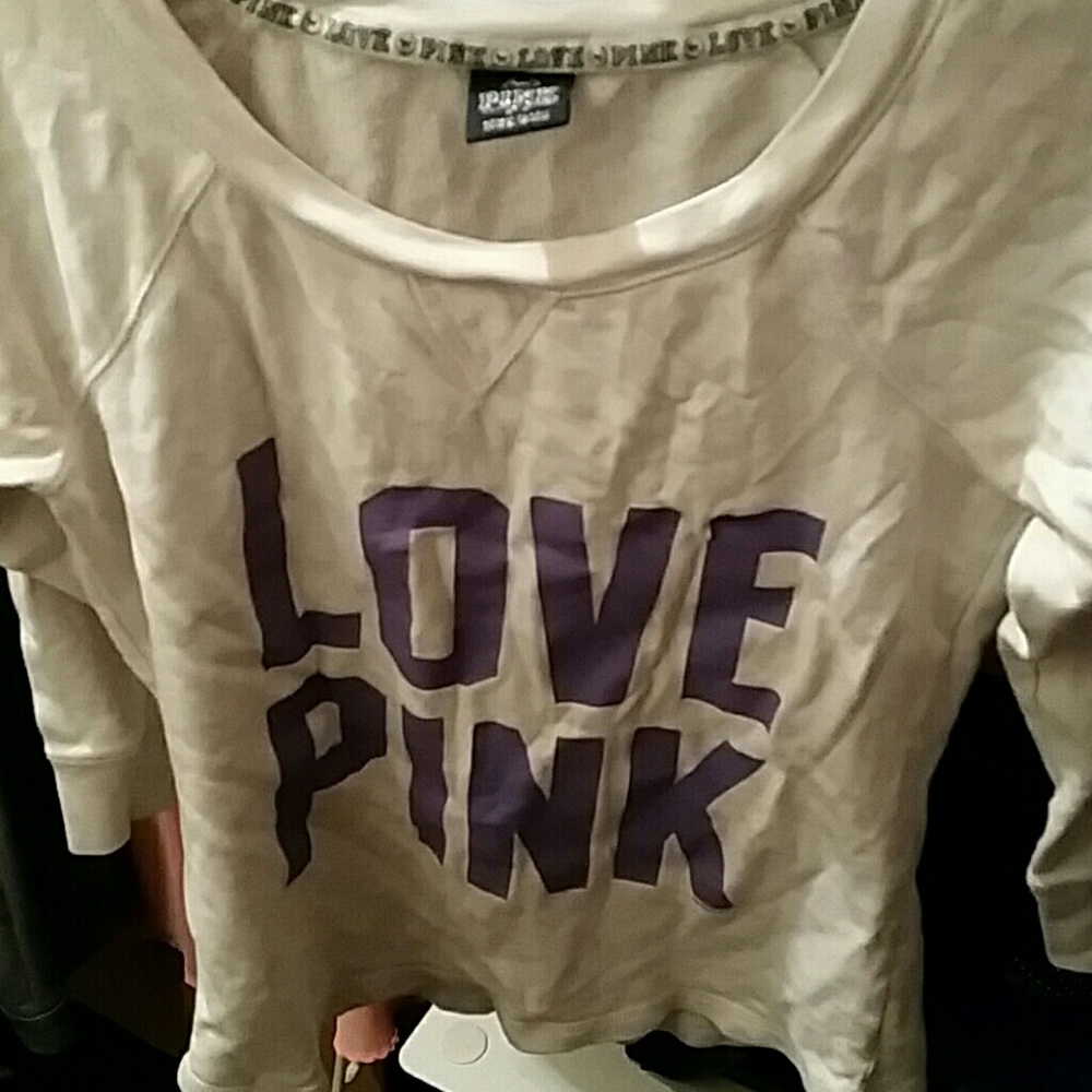 VS pink sweater/long sleeve shirt