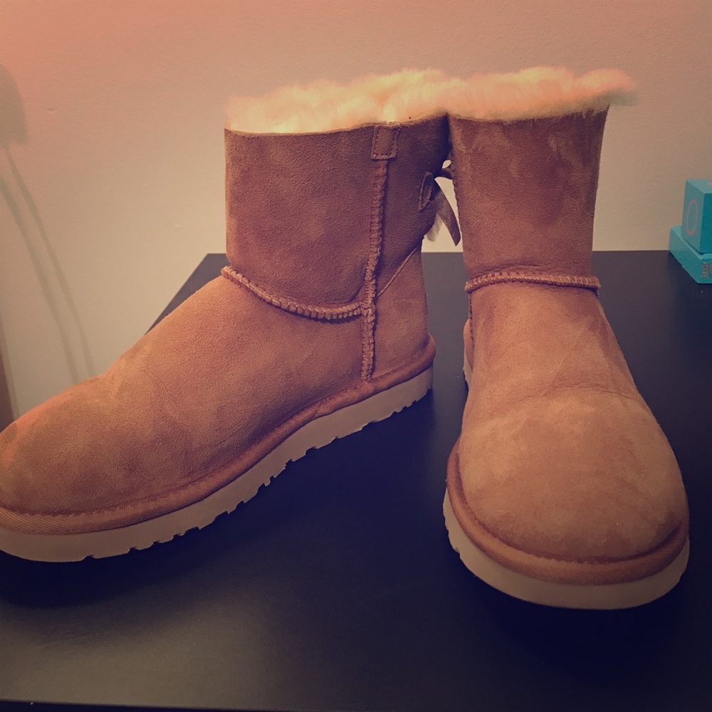 Bow Uggs
