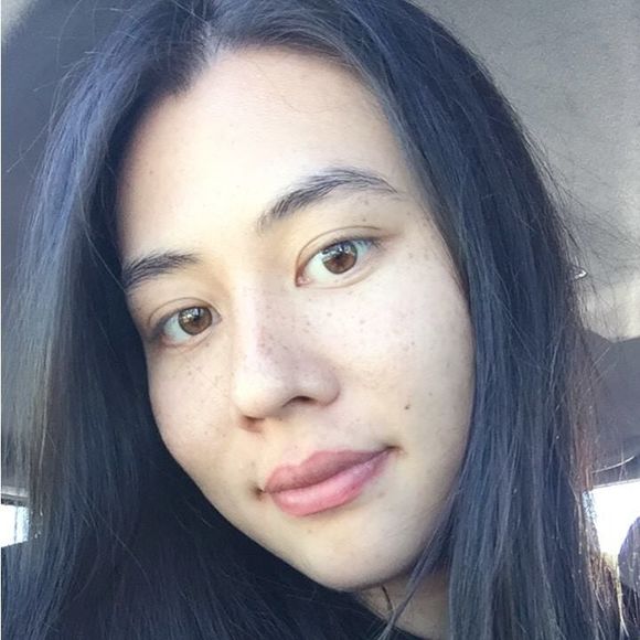 Meet your Posher, Kim - Picture 1 of 1