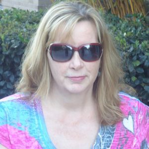 Meet your Posher, Liz