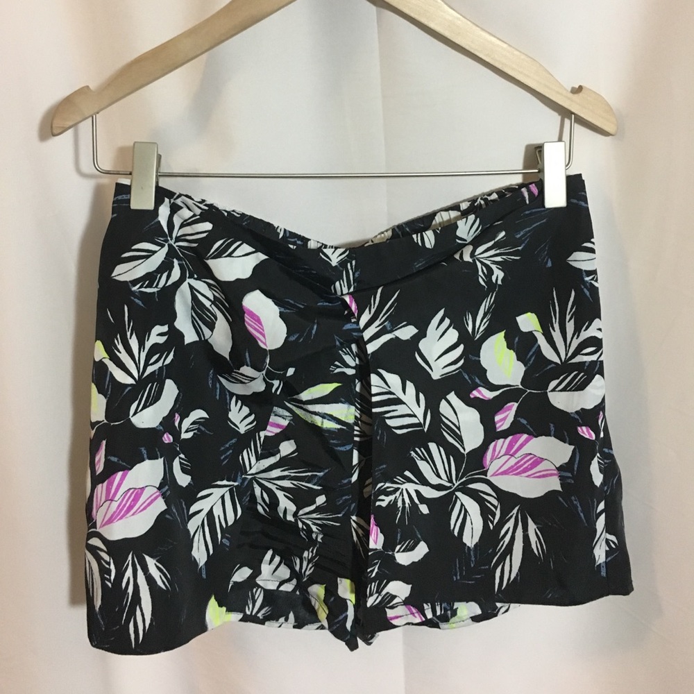 Floral printed shorts