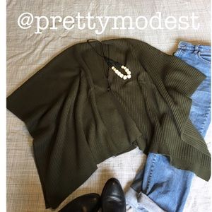 Uniqlo *Green* 2-Way Knit Stole