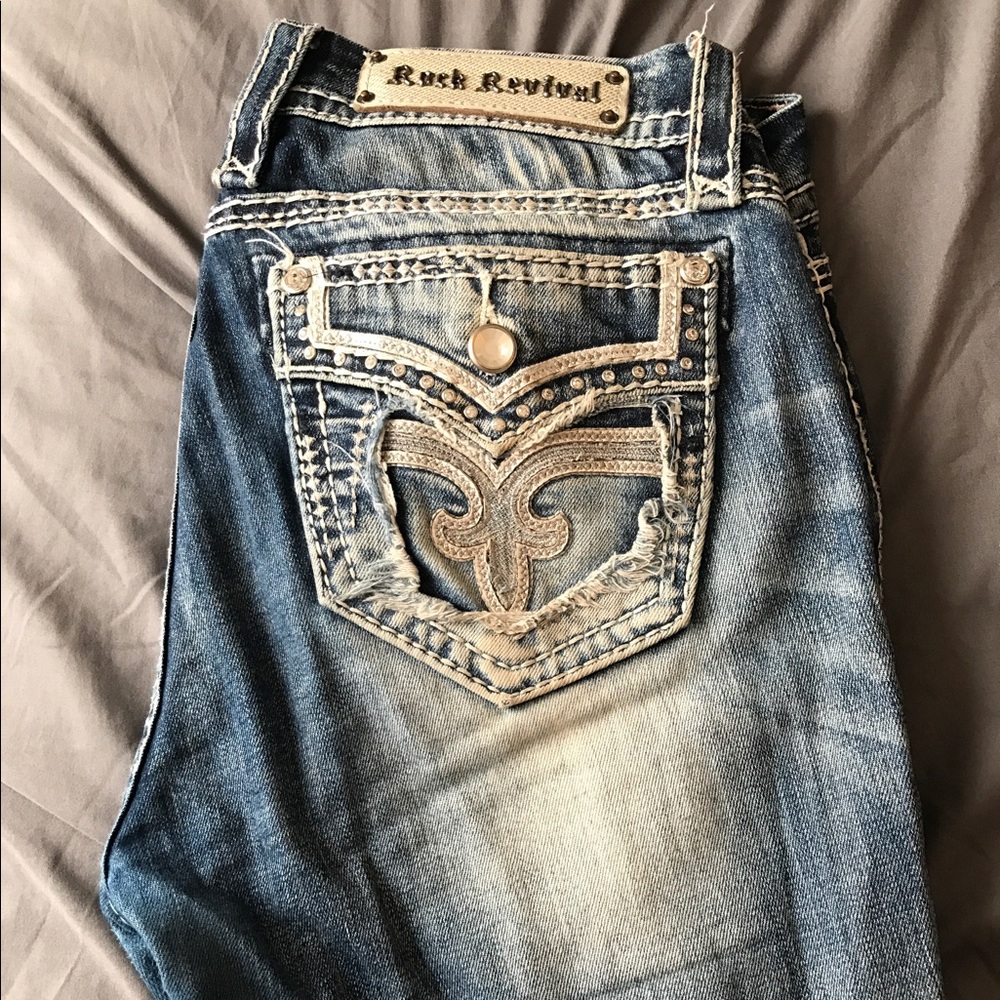 ROCK REVIVAL light wash 29 Easy Skinny
