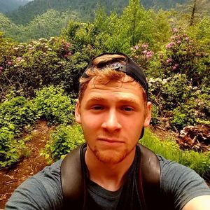 Meet your Posher, Logan