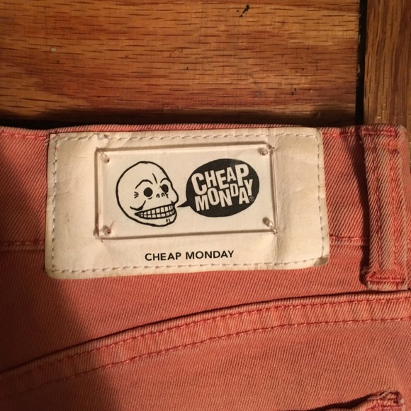 CHEAP MONDAY Red Jeans - Picture 2 of 3