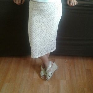 Elegant Knee Length Skirt