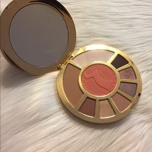 Tarte Showstopper Clay palette LIMITED EDITION