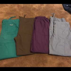 4 scrub bottoms bundle S