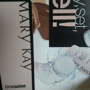 Ivory # 7 Mary Kay Time wise liquid foundation