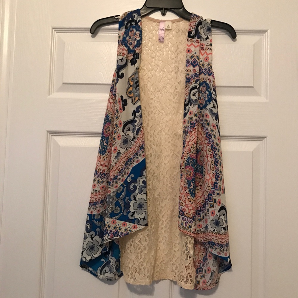 EUC Paisley Lace Back Vest