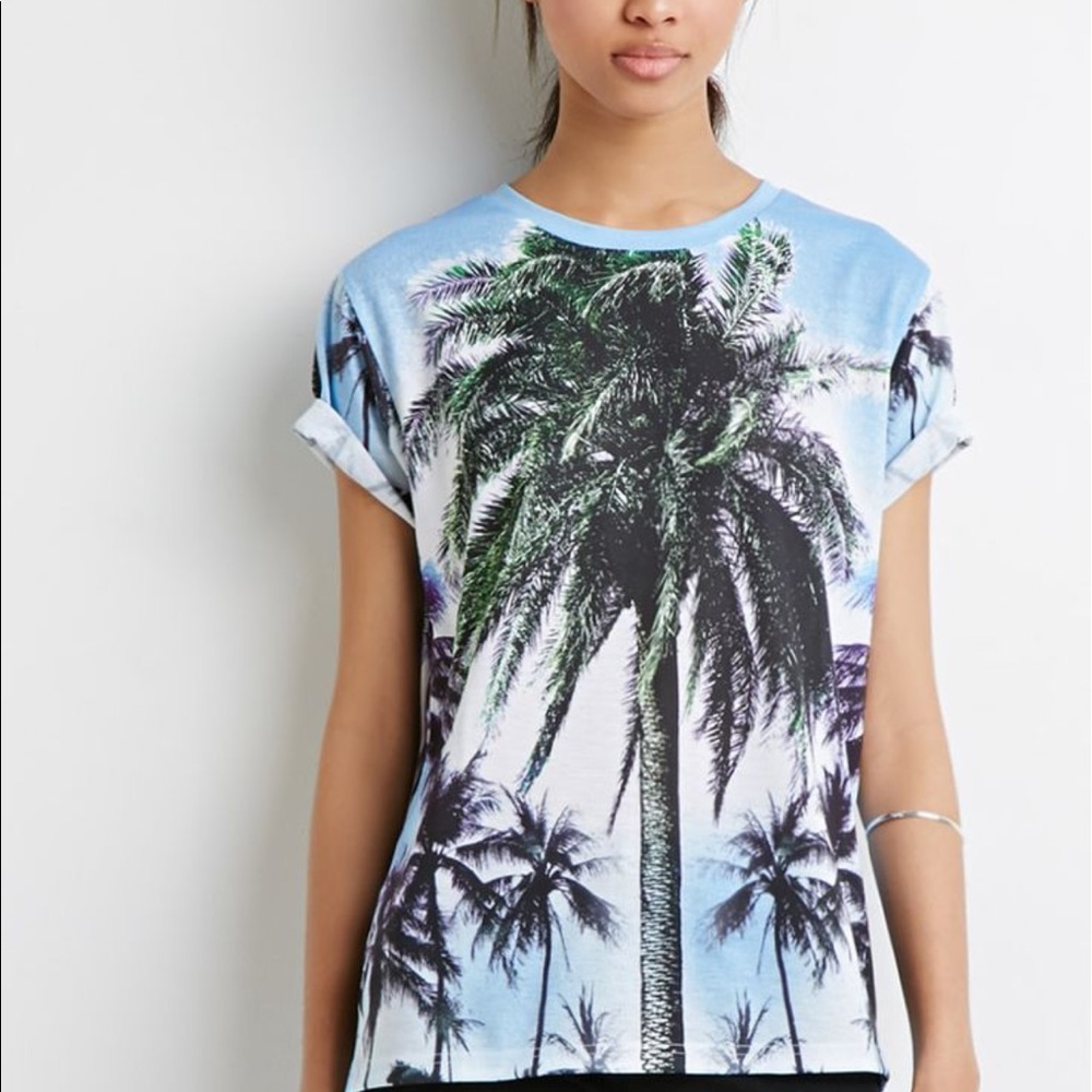 FOREVER 21 Palm Tree Tee