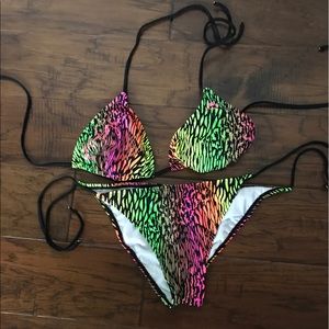 String bikini