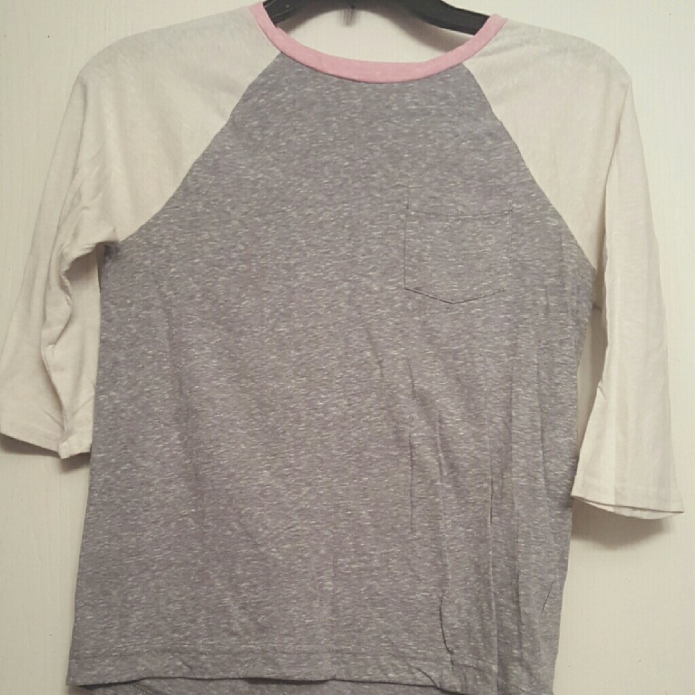 Baseball tee