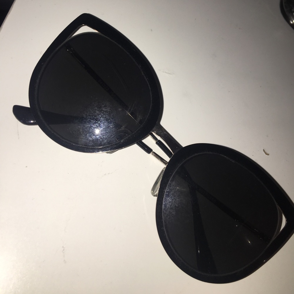 Forever 21 cat eye sunglasses