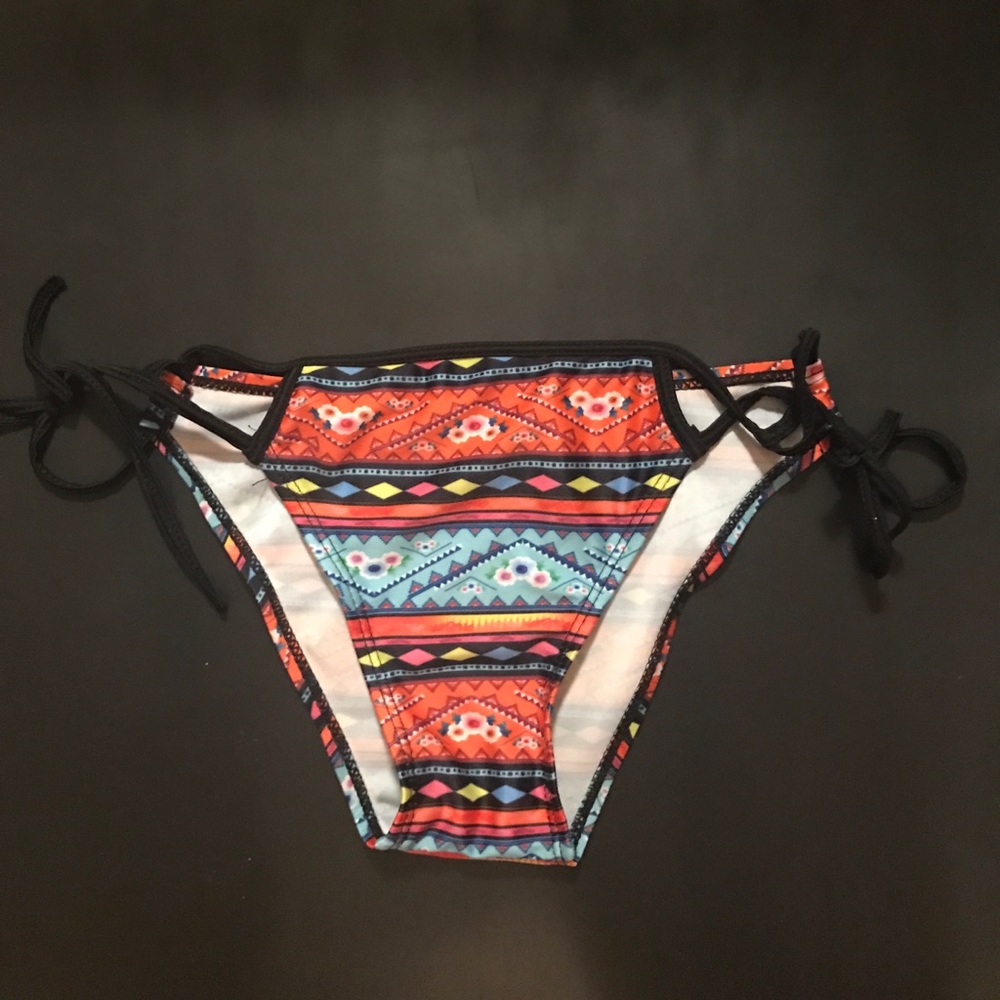 Bikini bottom