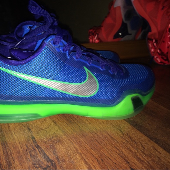 Kobe 10