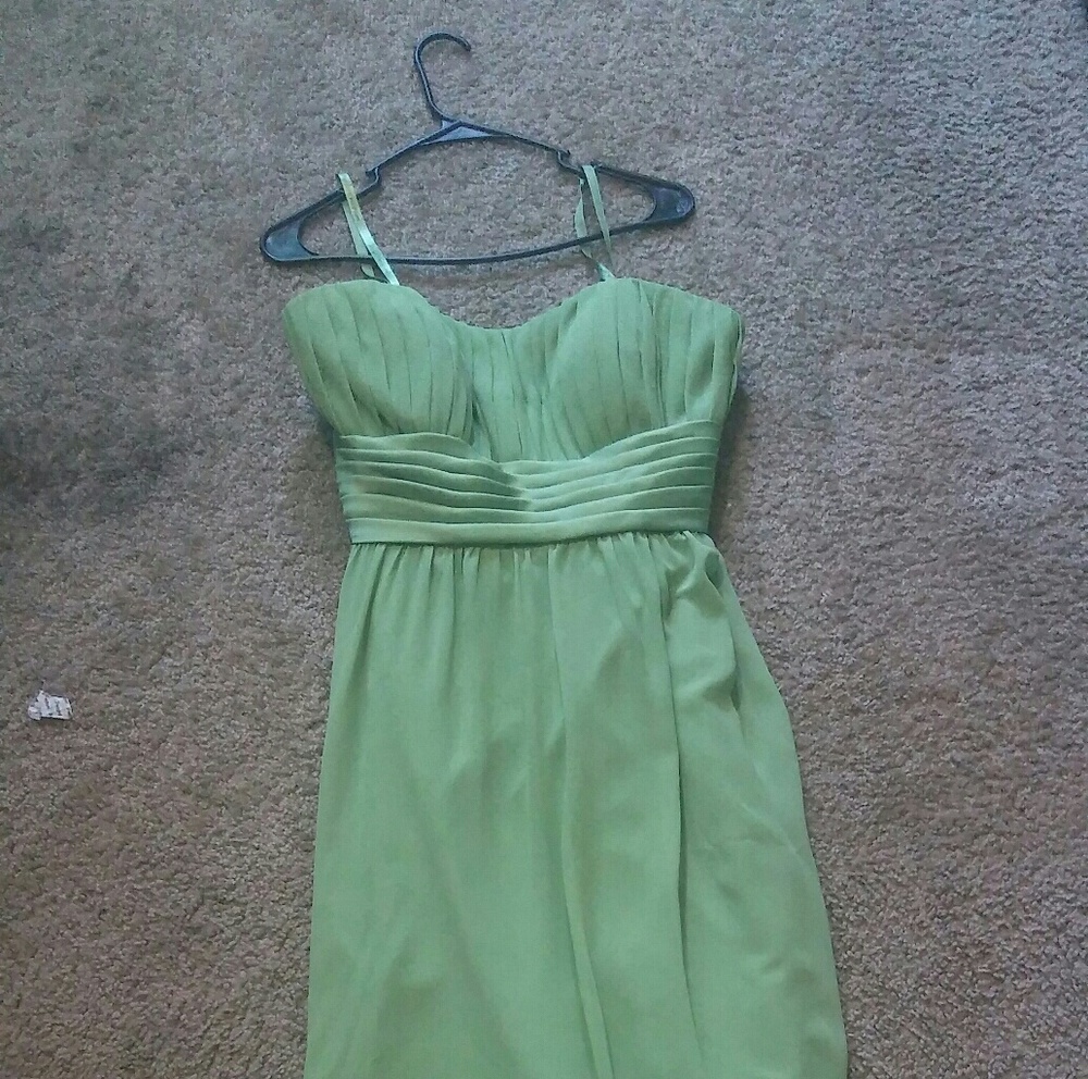 A green prom dress