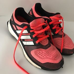 Men's Adidas text fit orange size 7 1/2