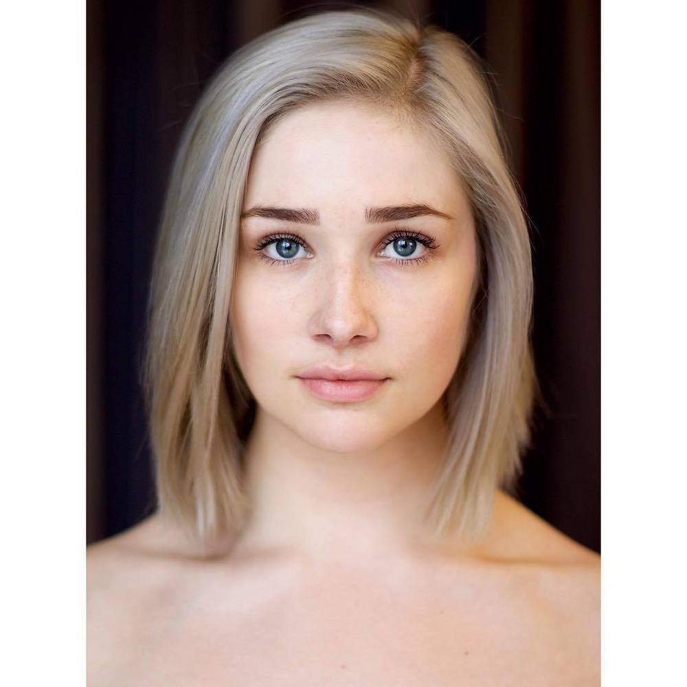 Meet your Posher, Carolina