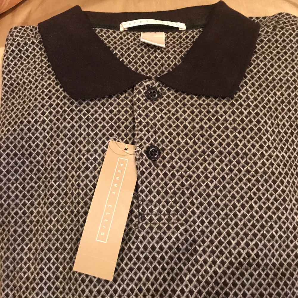 Perry Ellis long sleeve collared shirt