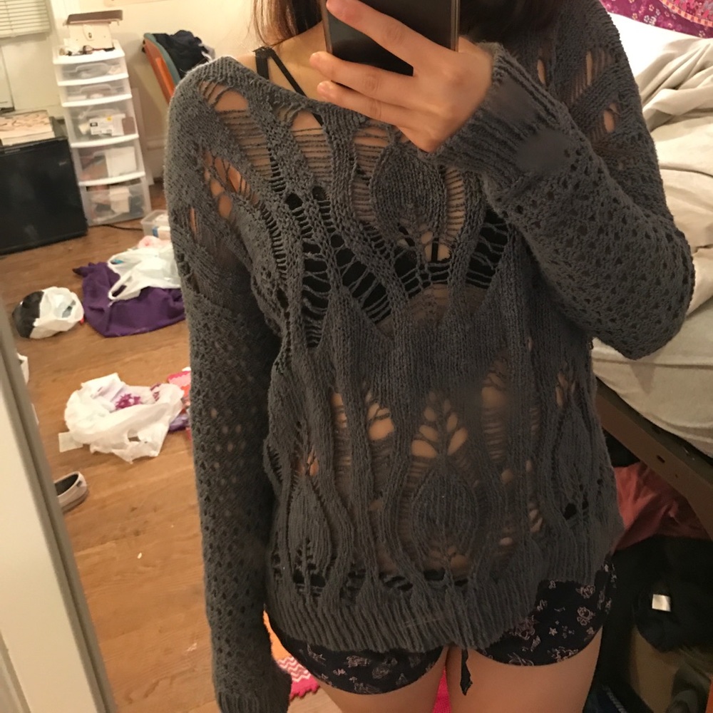 Cute bluefish grey sweater