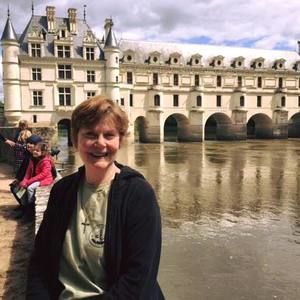 Meet your Posher, Anne