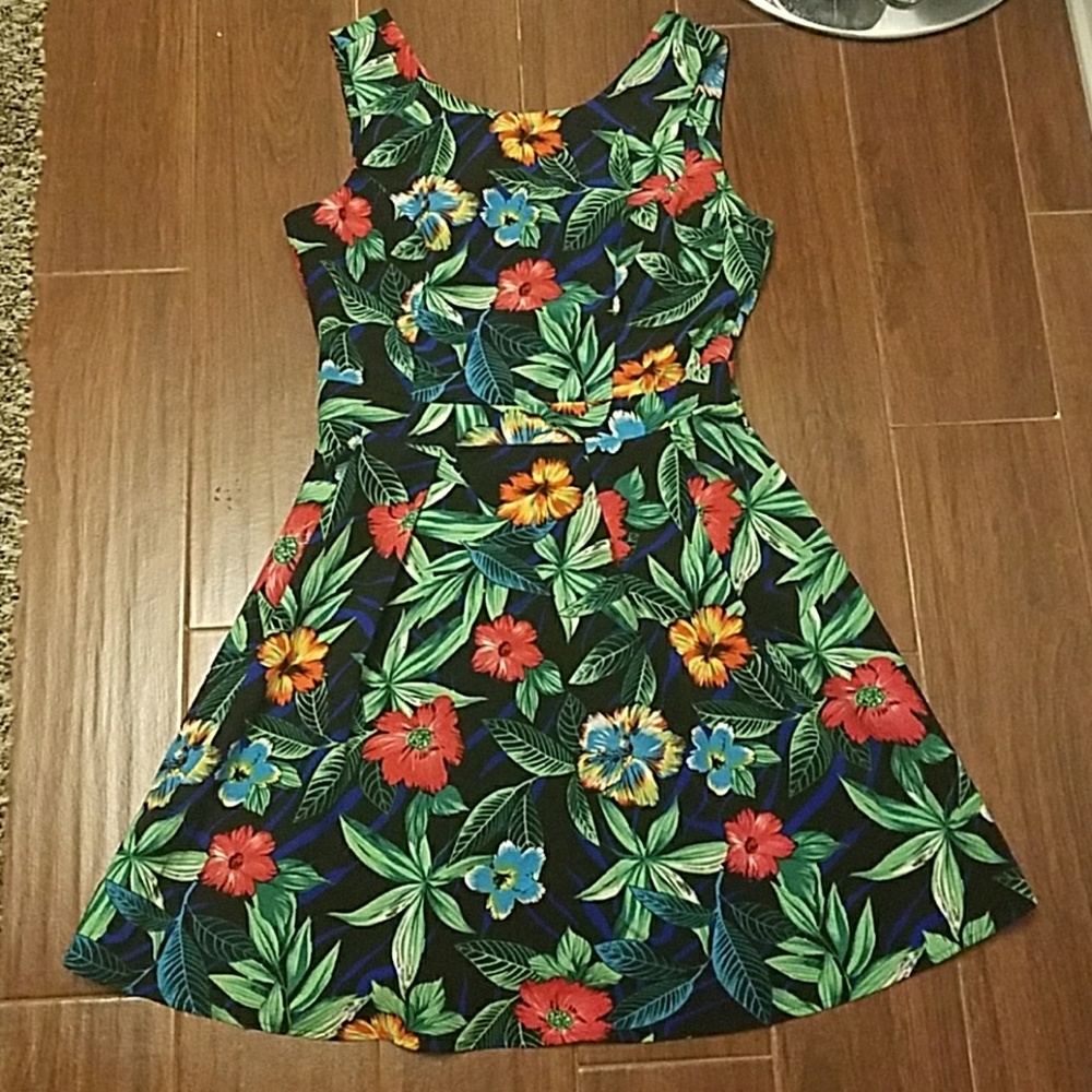 Golden Tote Tropical Fit and Flare Dress