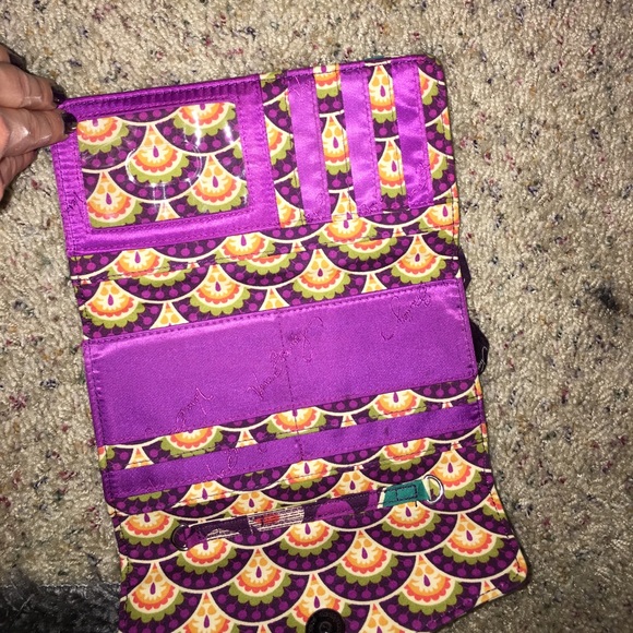 wallet, never been used - Picture 2 of 4