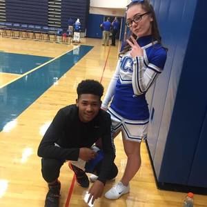 Meet your Posher, Derrick