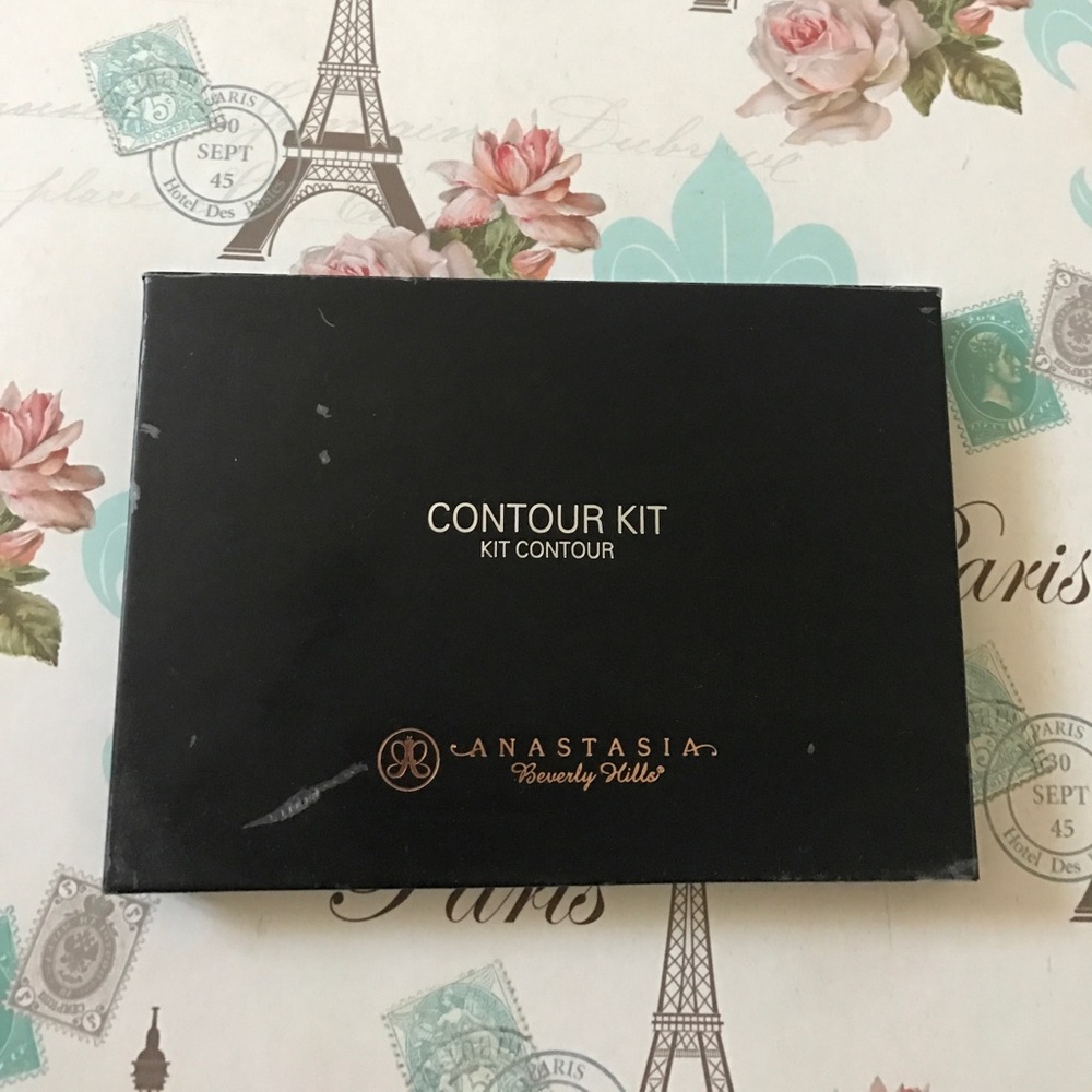 Anastasia Beverley Hills Contour Kit