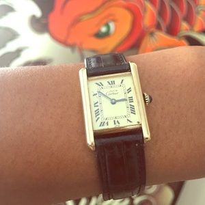 must de Cartier Tank 18k gold with alligator strap