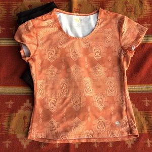 Mountain Hard Wear Dry-fit Style Top - M