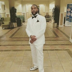 Meet your Posher, James