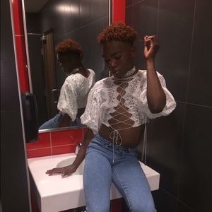 Meet your Posher, Markeese