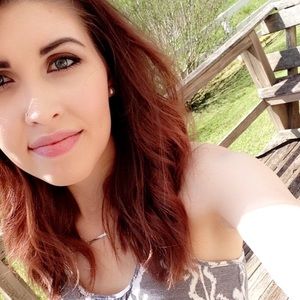 Meet your Posher, Anne